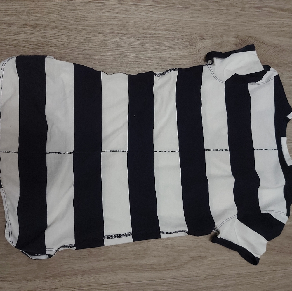 Lululemon size 2